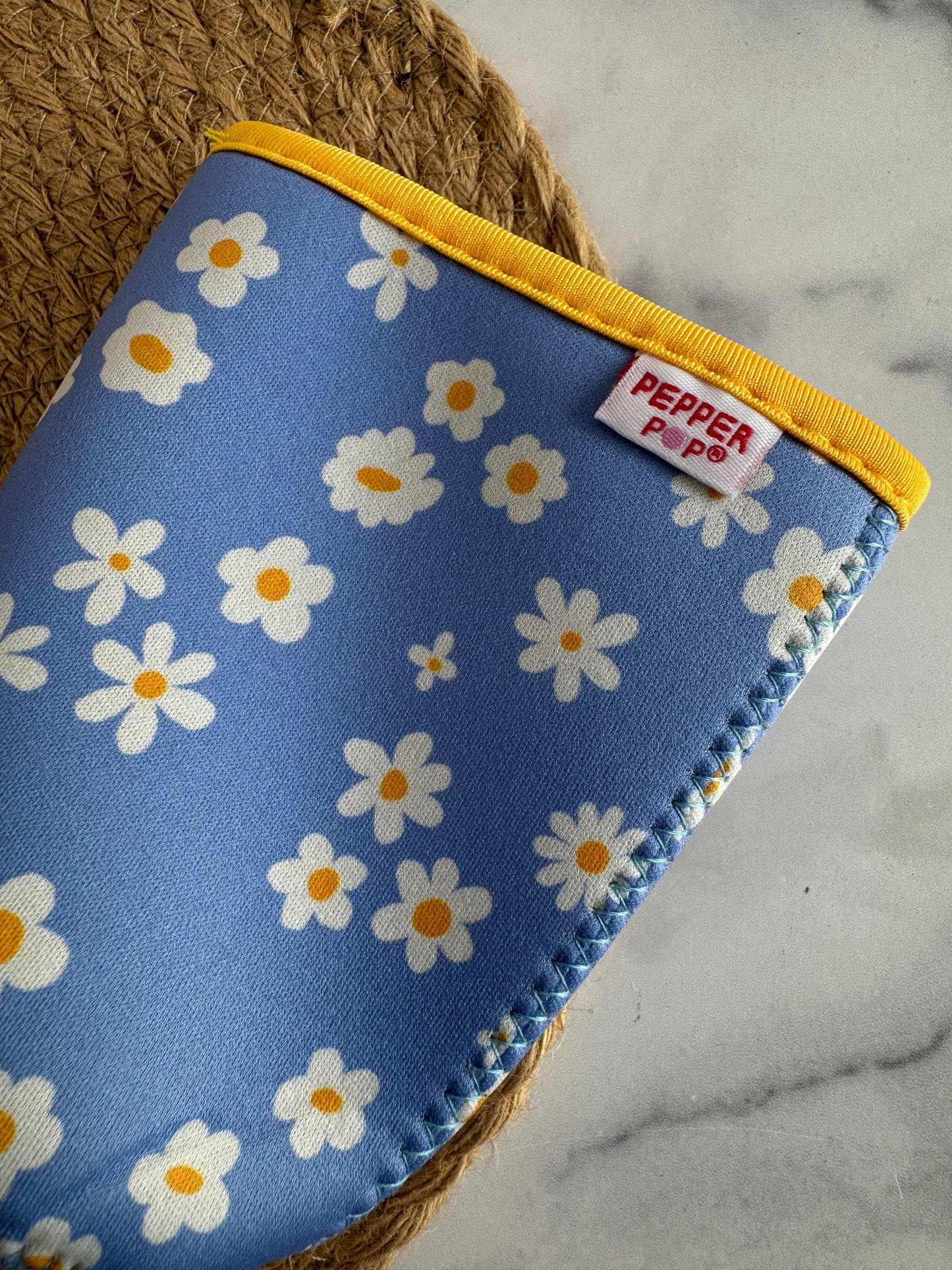 Blue Daisy Coffee Sleeve